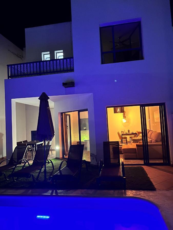 Luxury 3-Bedroom Villa With Heated Private Pool - In Marina Rubicon, Playa Blanca, Lanzarote エクステリア 写真
