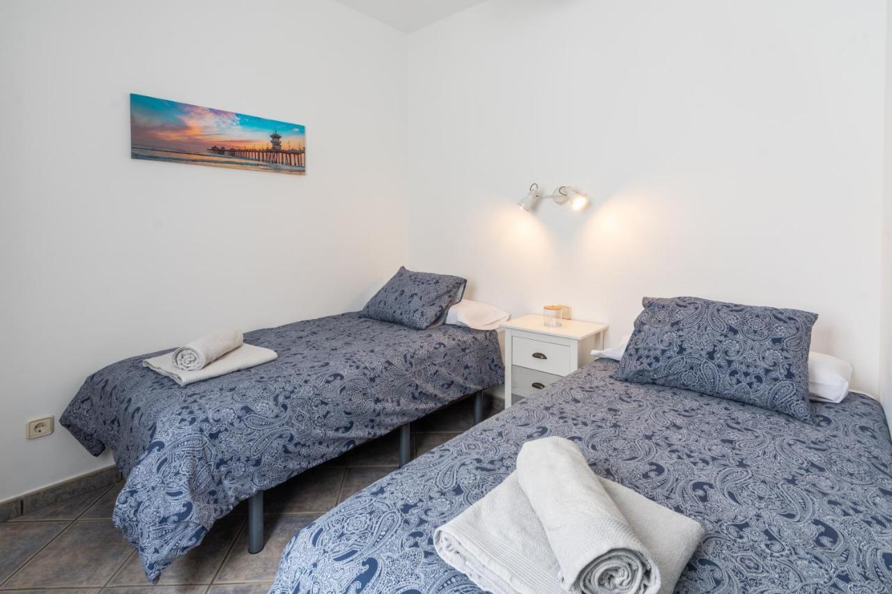 Luxury 3-Bedroom Villa With Heated Private Pool - In Marina Rubicon, Playa Blanca, Lanzarote エクステリア 写真